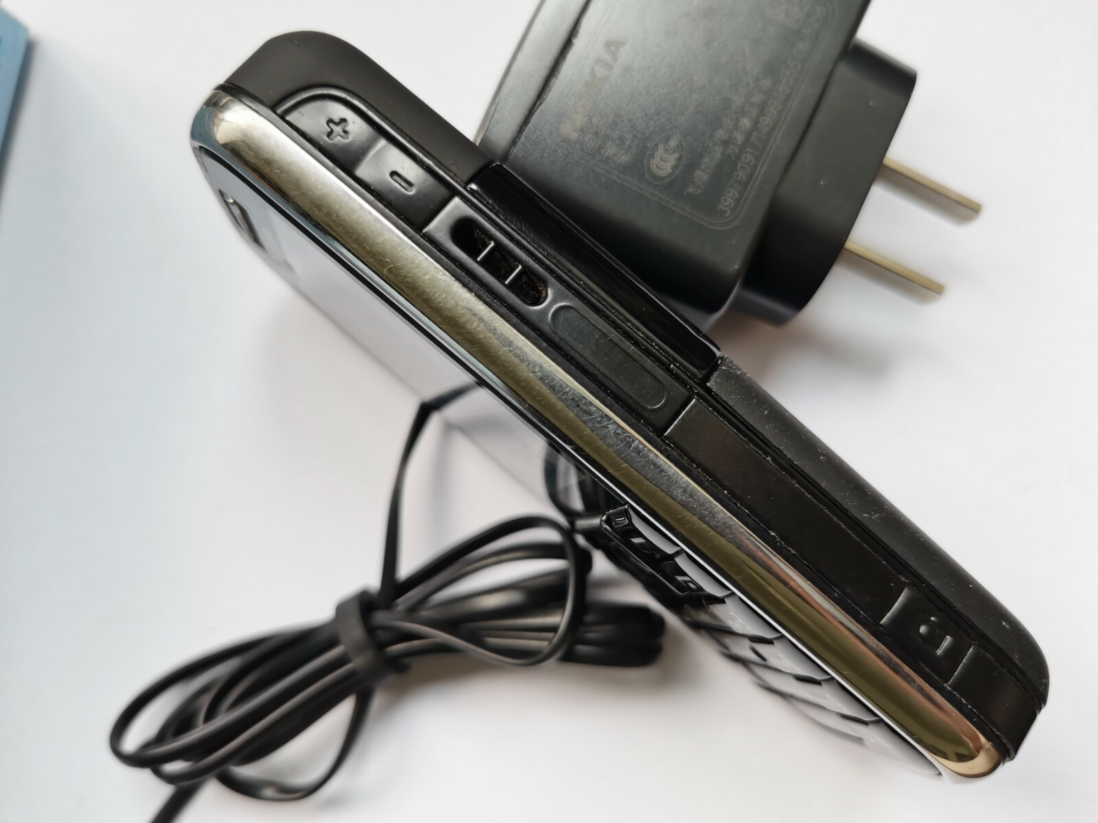 Nokia 6233 original Nokia 6233 phone with 2MP camera 3G loud speaker Russian Bundle Description 1 battery - Image 8