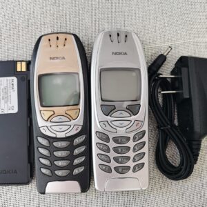 Nokia 6310i 6310 - Silver / jet Black silver (Unlocked) Cellular Phone Features Jet Black