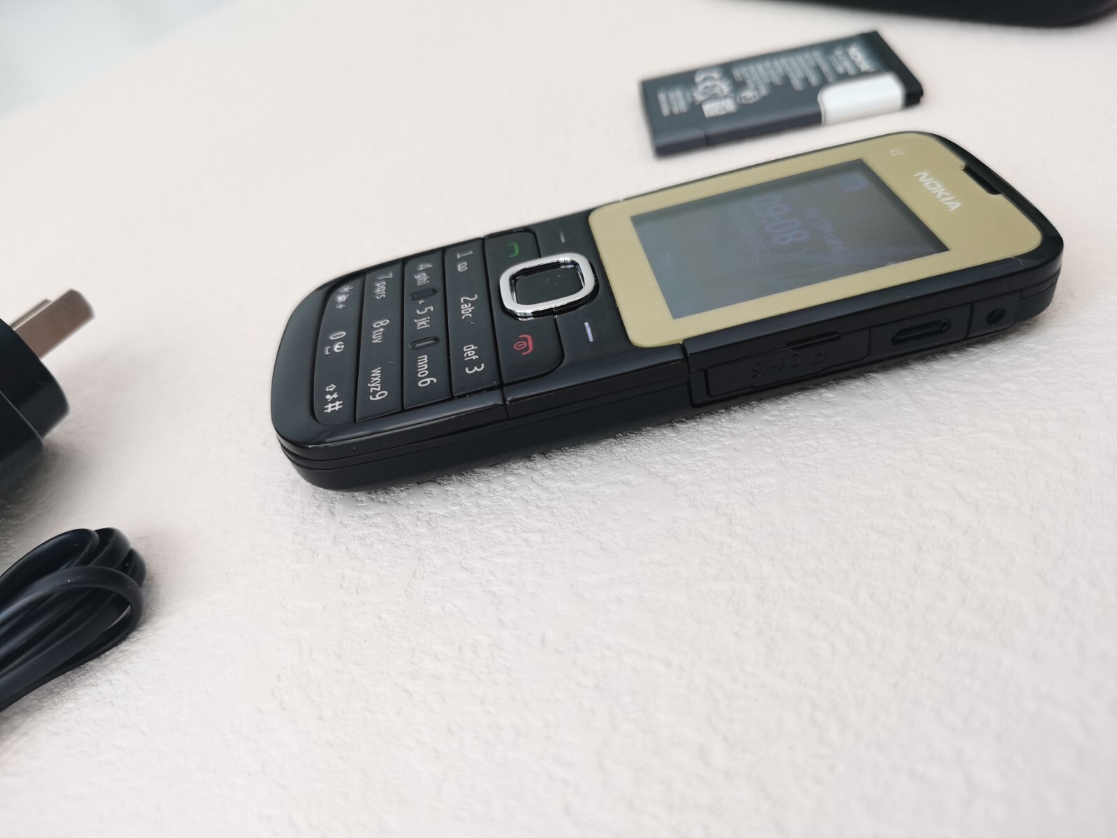 Unlocked NOKIA C2-00 Mobile Phone Dual-Sim FM Bluetooth GSM MP3 MP4 - Image 4