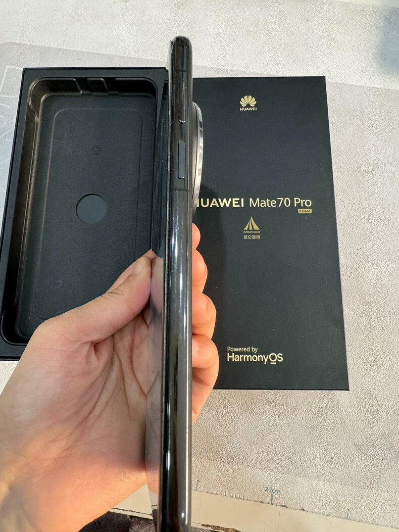Huawei Mate 70 Pro 6.74" 64MP 12GB+512GB Unlocked HarmonyOS Google play Farbe Random color Speicherkapazität 12+512GB - Image 13