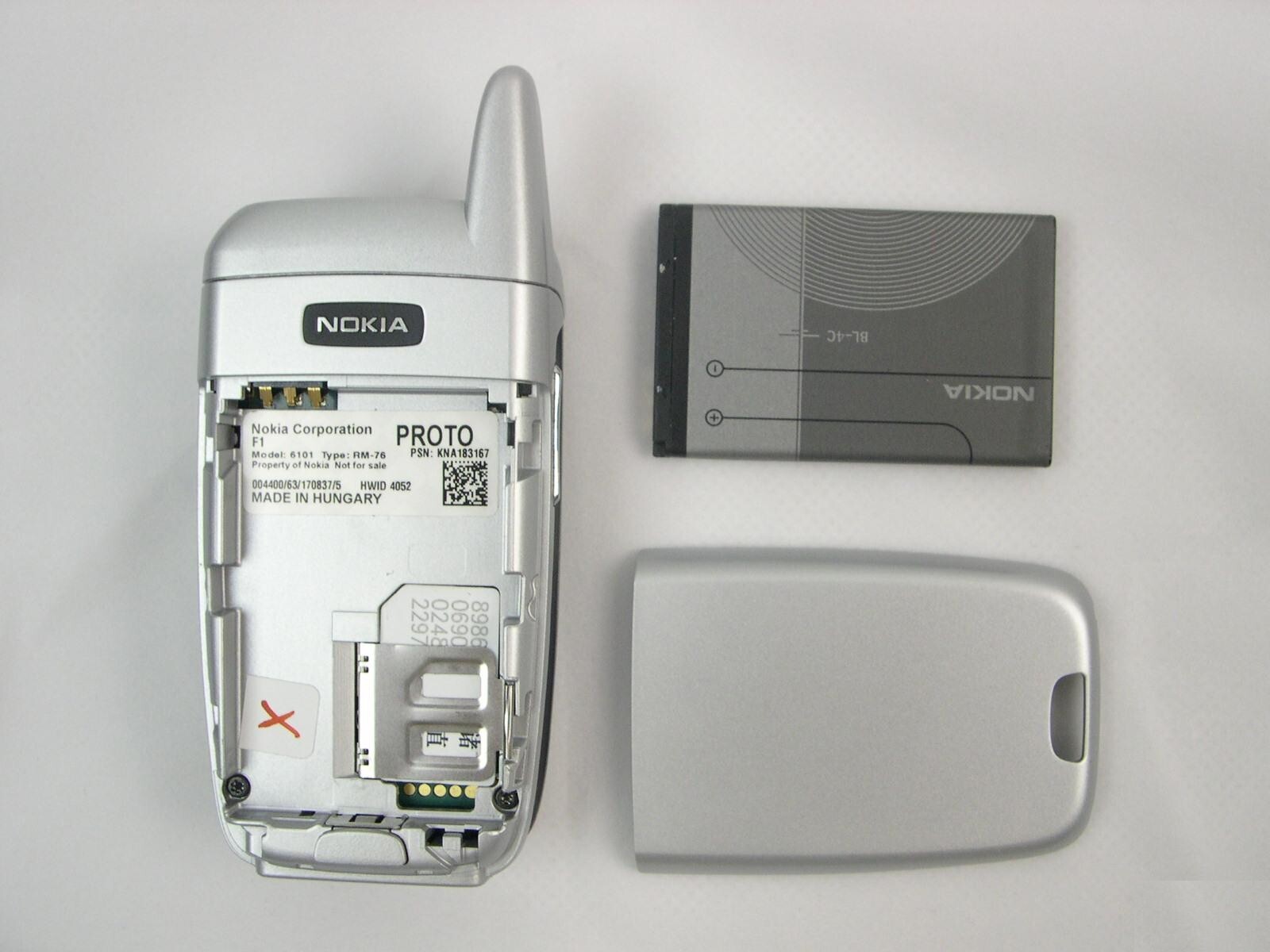 Original Nokia 6101 Flip unlocked for GSM 900/1800/1900MHZ FM radio Cellphone - Image 9