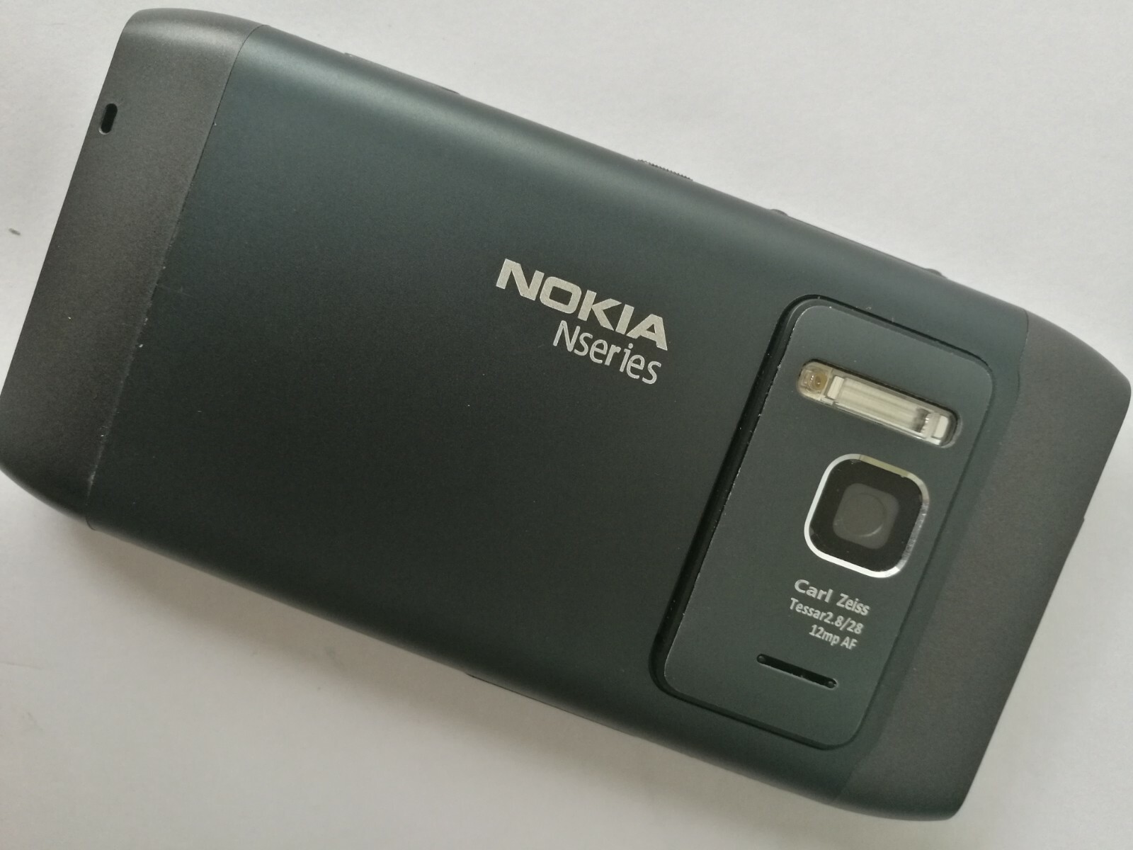 Nokia N8 Unlocked 16GB 256MB RAM mobile phone unlocked for all countries - Image 5