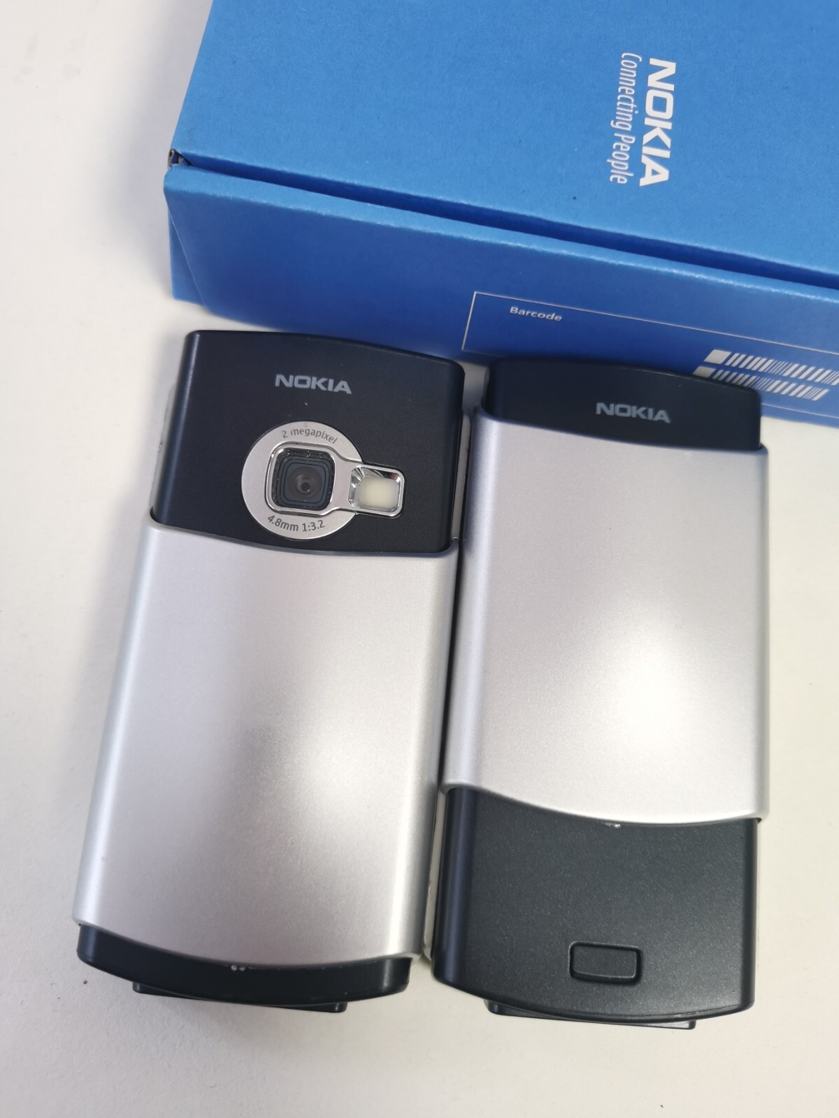 Nokia N70 Fashion Cell Phone 2MP Camera 3G 2.4" inch Bluetooth FM Music Phone - Image 3