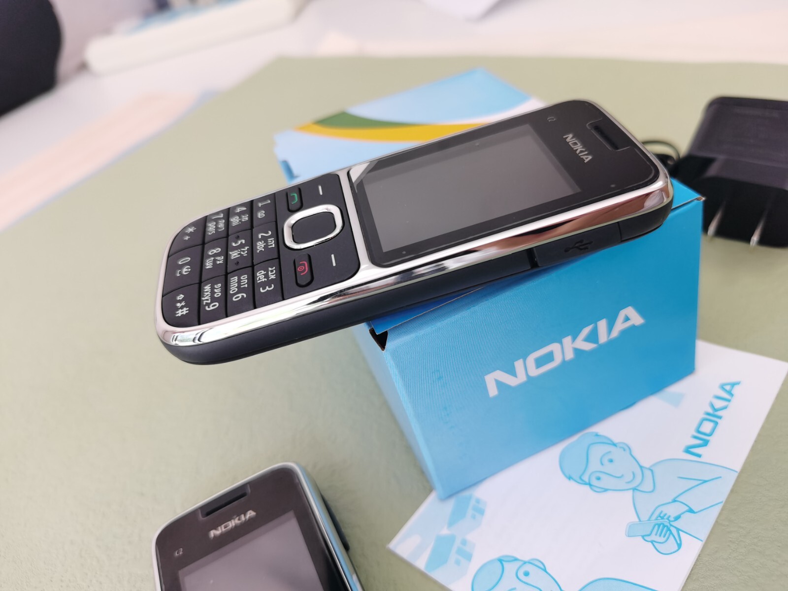 Nokia C2-01 Cell Phone Black (Unlocked) 3G Classic Button Mobile Phone - Image 10