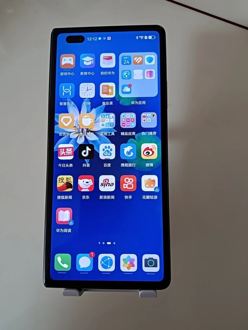 Huawei Mate X2 Foldable screen 8.0" 50MP 8+256GB Kirin 9000 Harmory OS Storage Capacity 8+256GB Colour Please note the color - Image 5