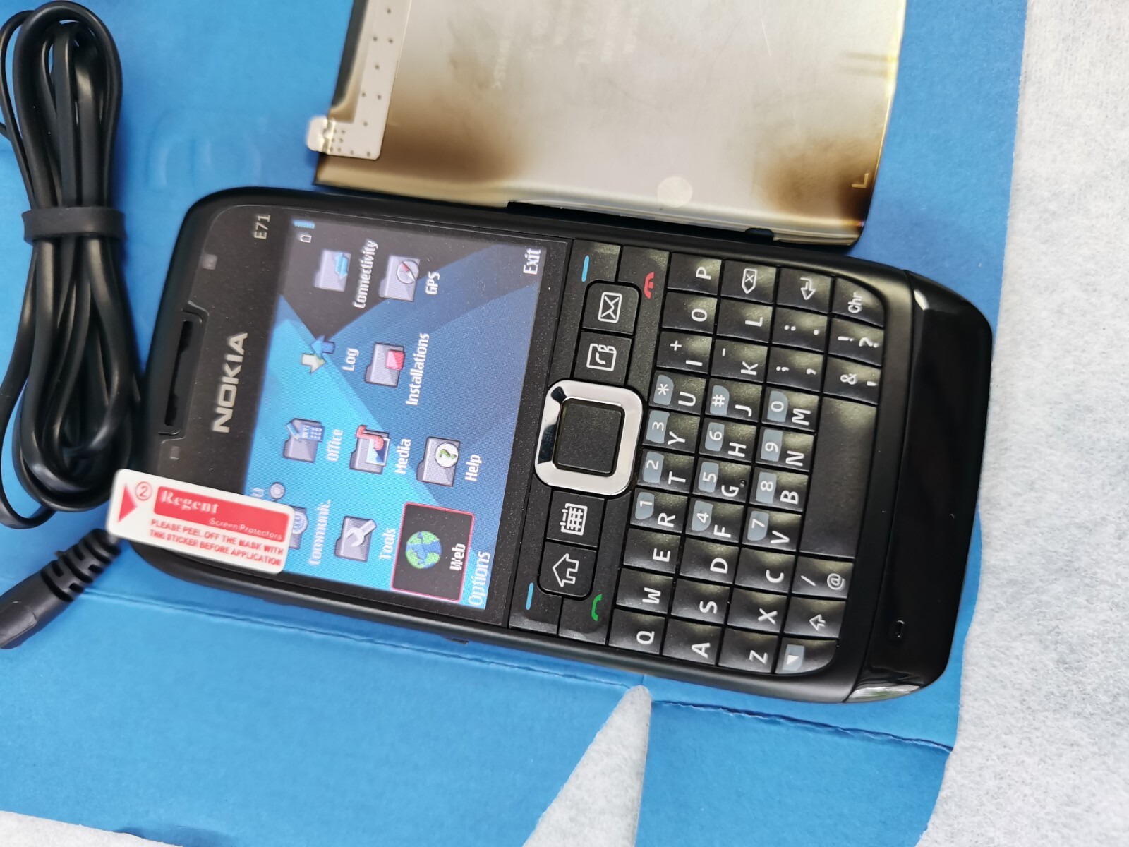 Original Unlocked Nokia E71 Full Qwerty Smartphone Mobile Phone Black White Brow Color Black - Image 4