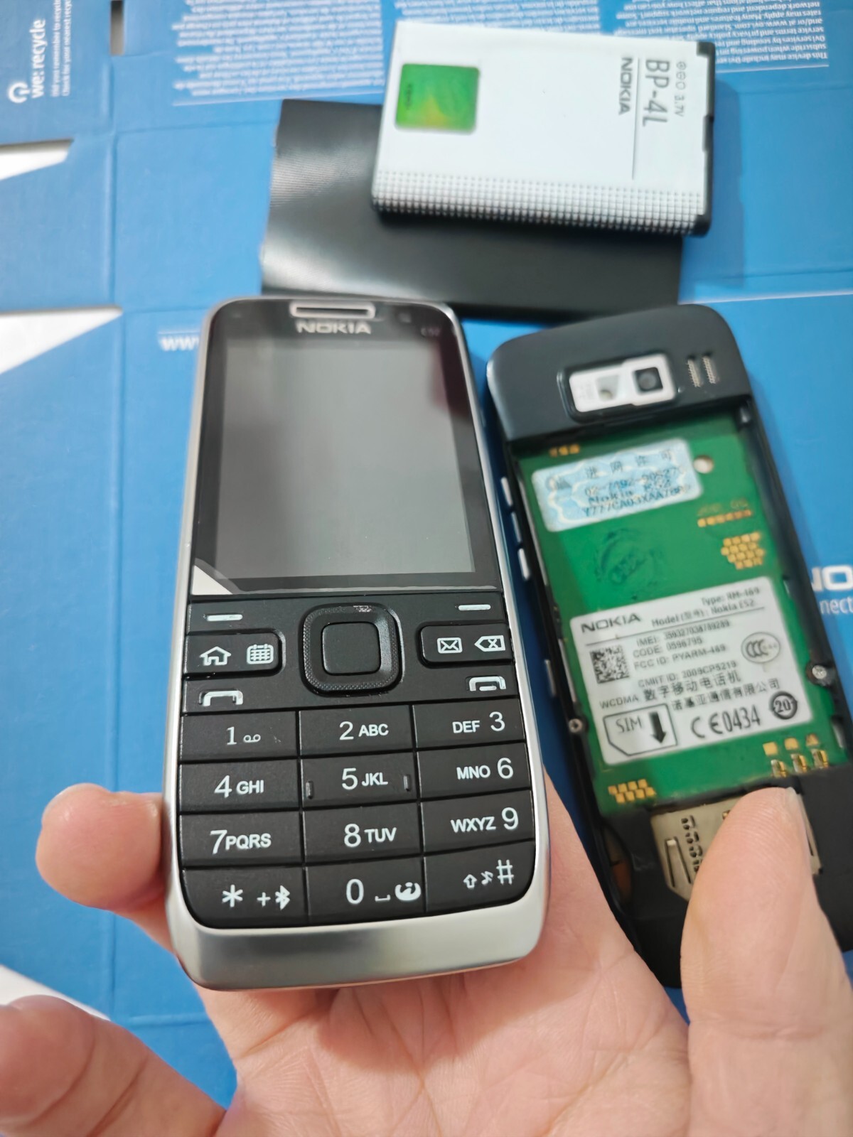 Nokia E52 Classic Retro Phone - All Colours Unlocked - Pristine GRADE A+ - Image 6
