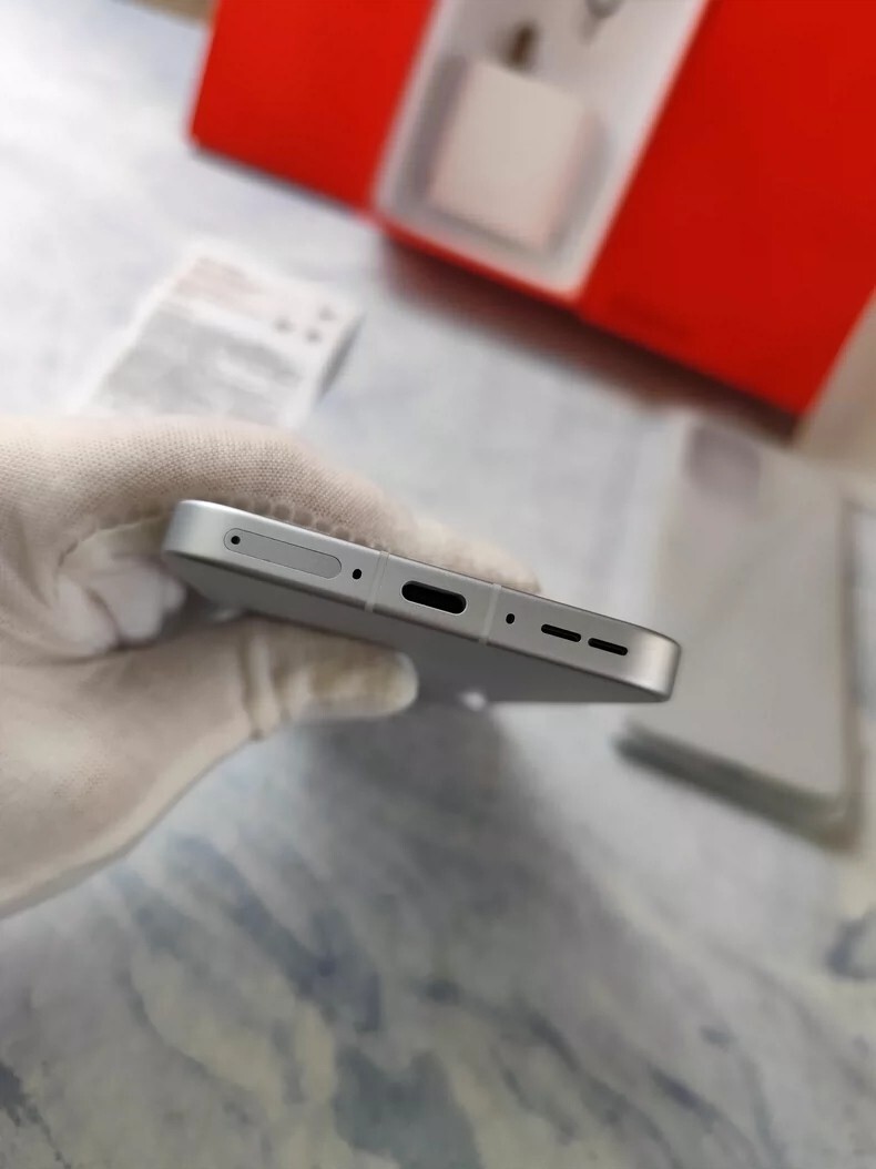 OnePlus 13S 13T 5G 6.32" 50MP 6260mAh Snapdragon OxygenOS 512GB global storage 12+256GB - Image 2