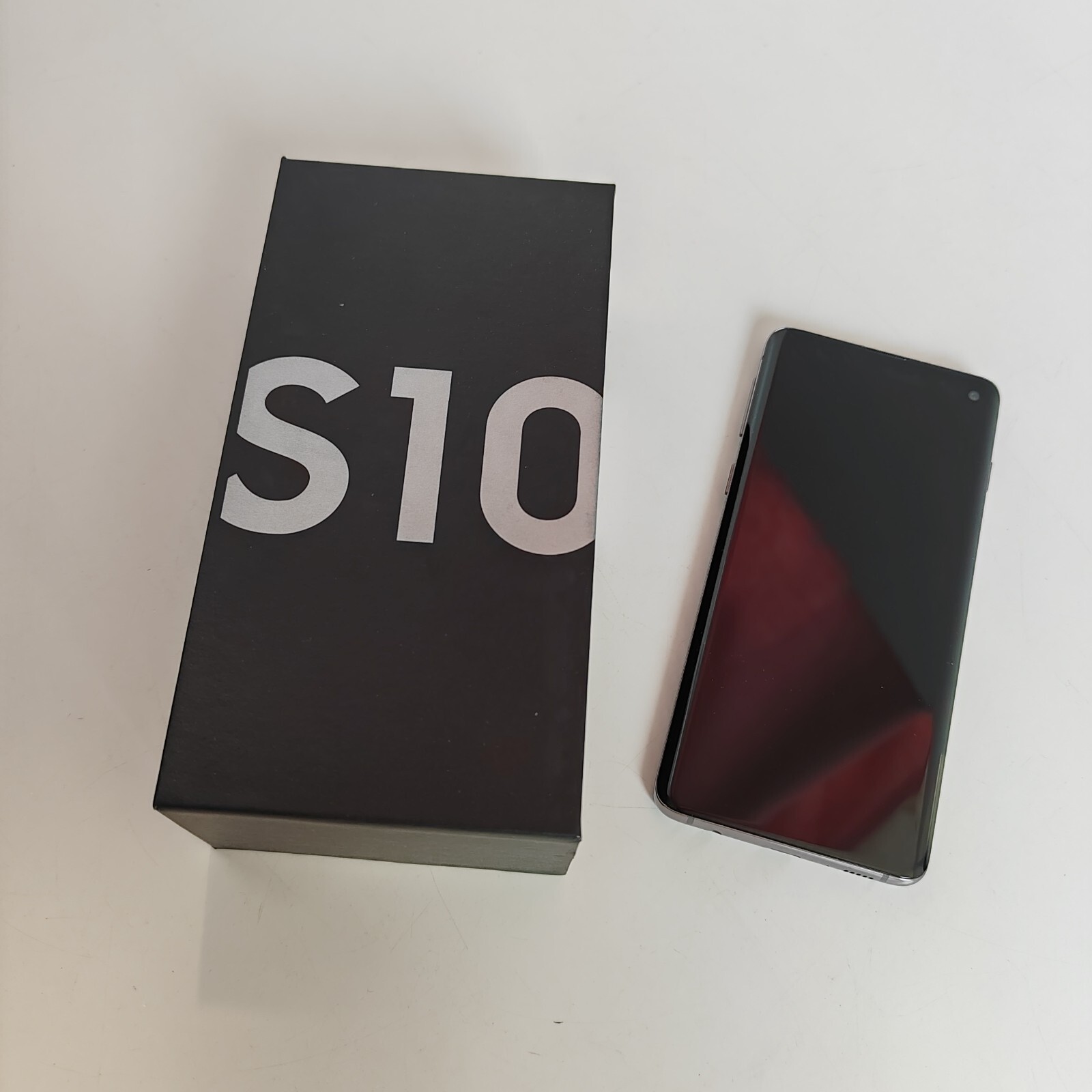 Samsung Galaxy S10 SM-G973FSM-G973U1 6.1" 16MP 128GB Unlocked Global Storage 8+128GB Model name SM-G973U1 (USA)