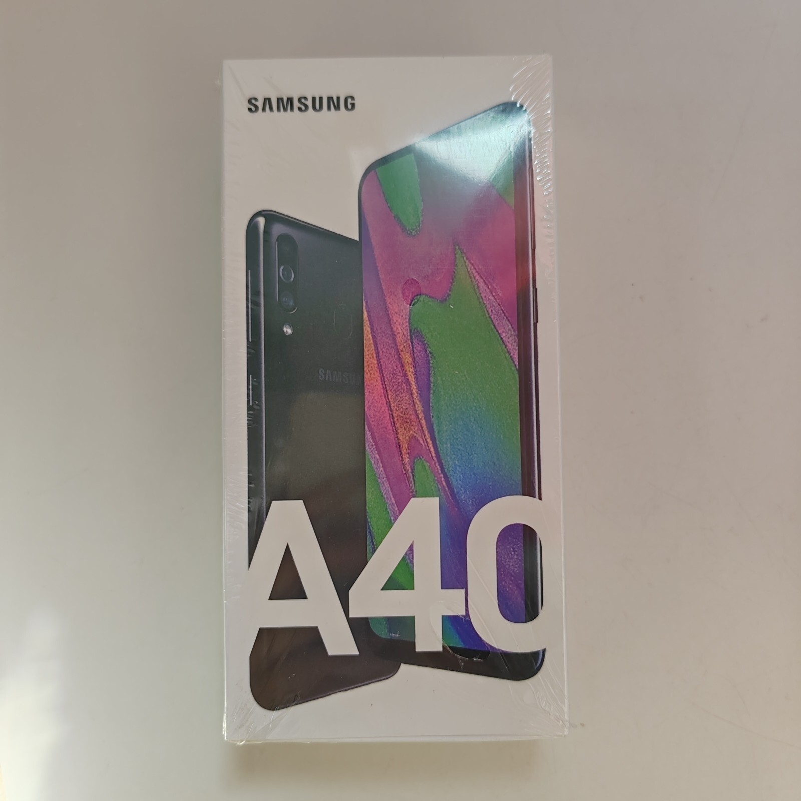 Samsung Galaxy A40 SM-A405F 5.9" 16MP 64GB Dual SIM Android Global unlocked Storage 64GB Colour Blue - Image 3