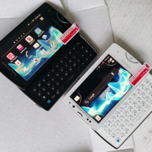 Sony Ericsson Xperia Mini Pro SK17, SK17i Slide Phone 3G WIFI Qwerty Keyboard Color Black