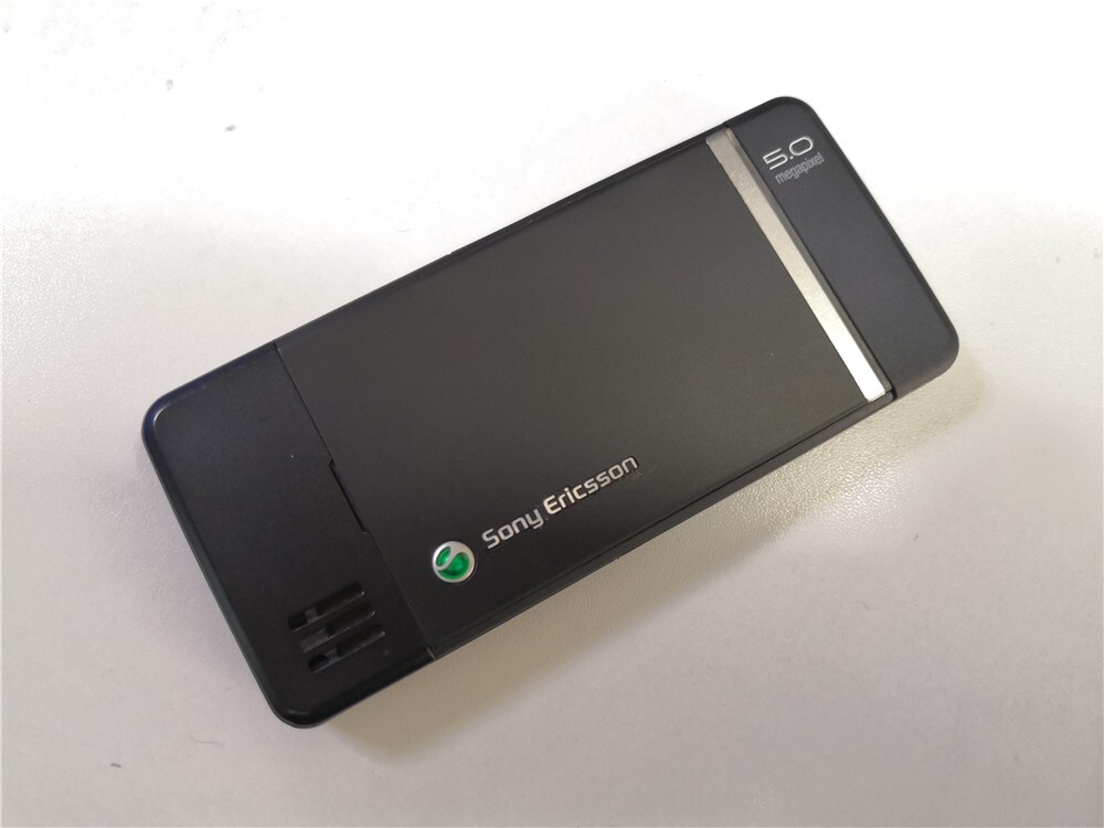 Sony Ericsson Cyber-shot C902 - Swift black (Unlocked) Mobile Phone - Image 2