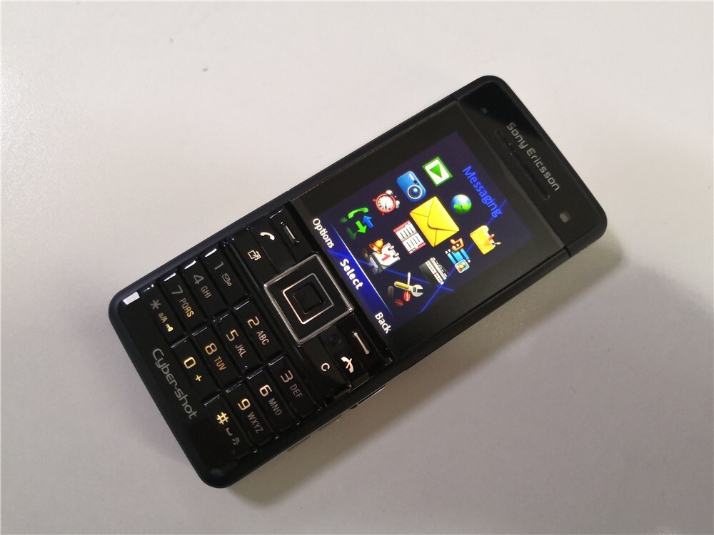 Sony Ericsson Cyber-shot C902 - Swift black (Unlocked) Mobile Phone - Image 4