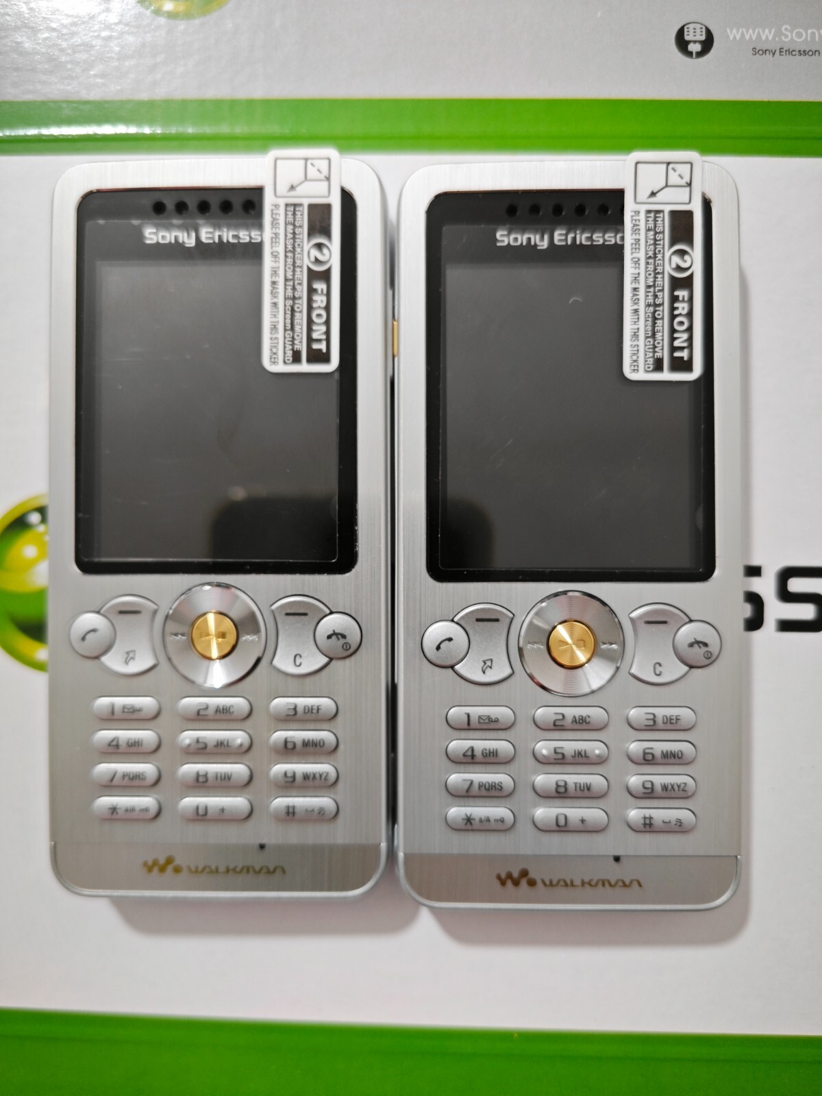 Original Sony Ericsson W302c W302 Unlocked 2MP Bluetooth mp3 Mobile Phone 2.0 - Image 2