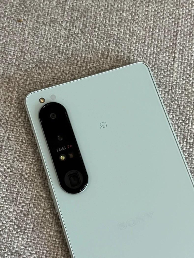 Sony Xperia 1 IV 5G 6.5" Android Google International XQCT62-B XQCT54 Model XQCT54 storage 256GB 12GB RAM - Image 9