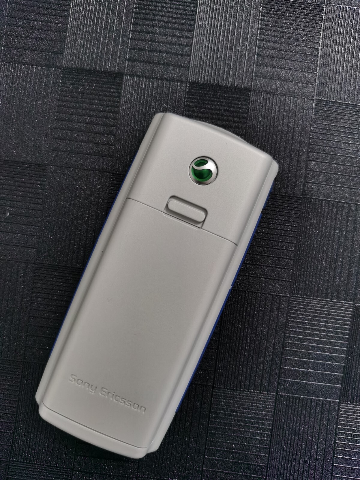 Sony Ericsson T106 2G network original phone - Image 3
