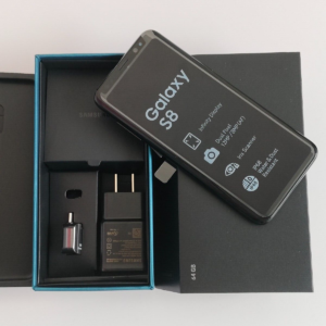 Samsung Galaxy S8 G950F (EU Global Single-SIM) 5.8in 12MP 64GB Android Unlocked Modell G950F (Europe, Global Single-SIM)