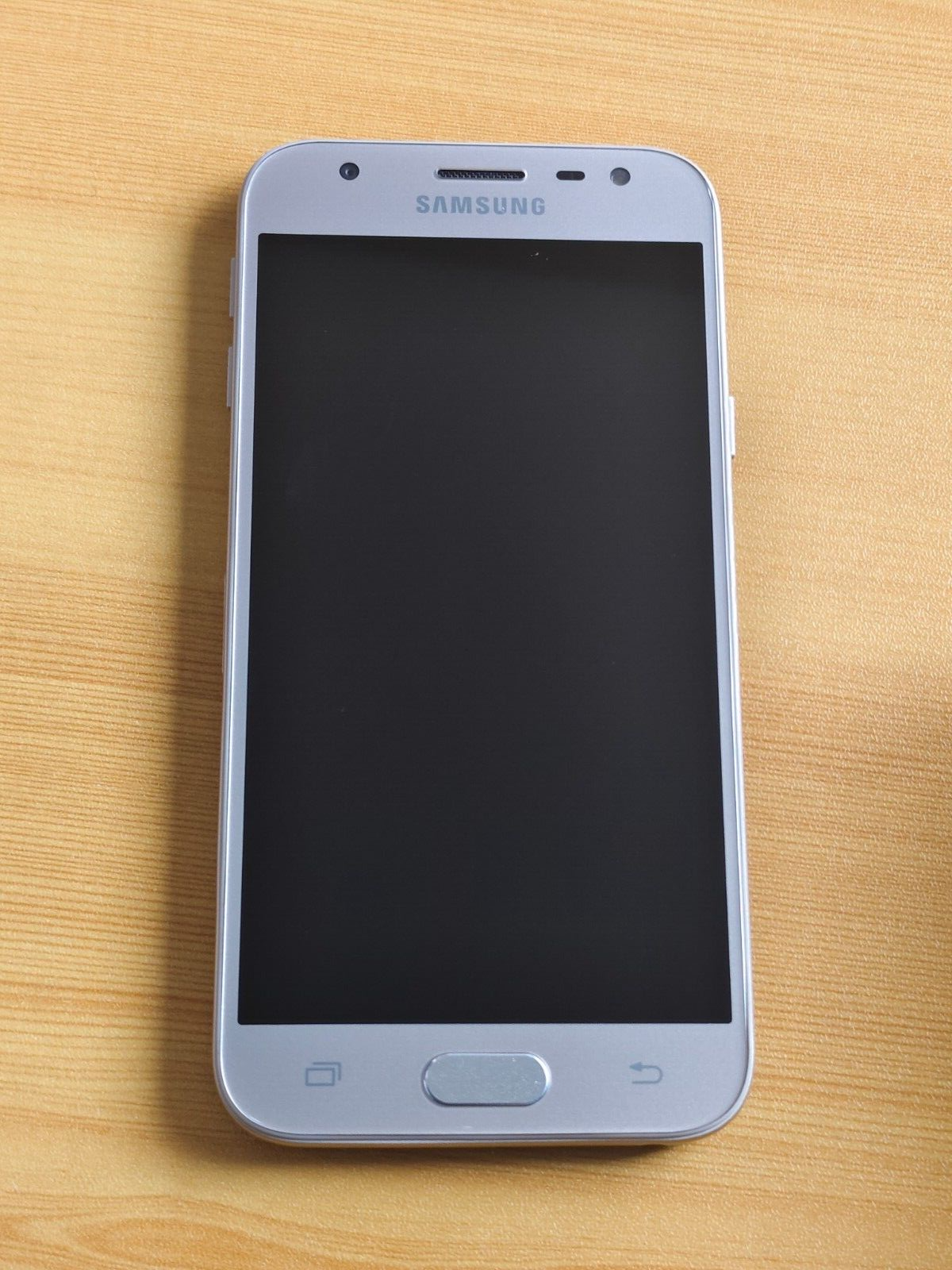 Global Samsung Galaxy J3 Pro (2017) SM-J330F 5.0" 13MP 16GB Android Phone Color Random color Model SM-J330F