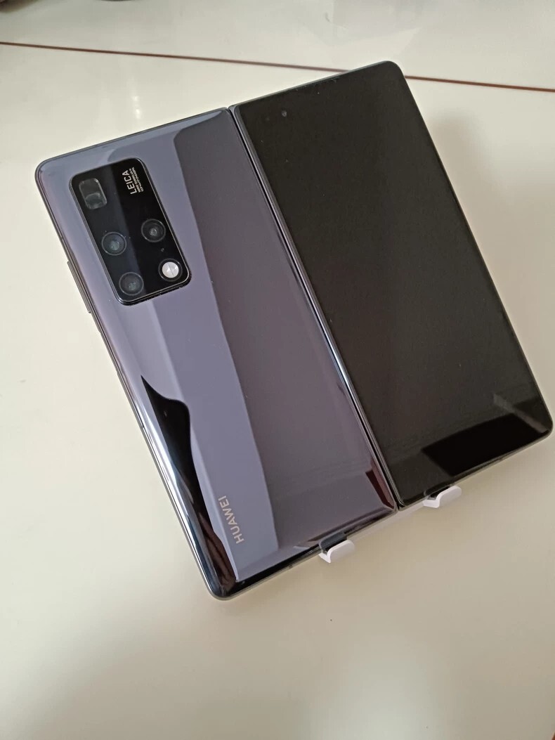 Huawei Mate X2 Foldable screen 8.0" 50MP 8+256GB Kirin 9000 Harmory OS Storage Capacity 8+256GB Colour Please note the color - Image 2