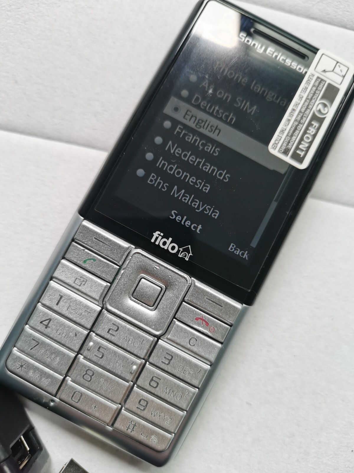 Sony Ericsson Naite J105 3G Bluetooth 2MP 100 MB FM MP3 Mobile Phone - Image 9