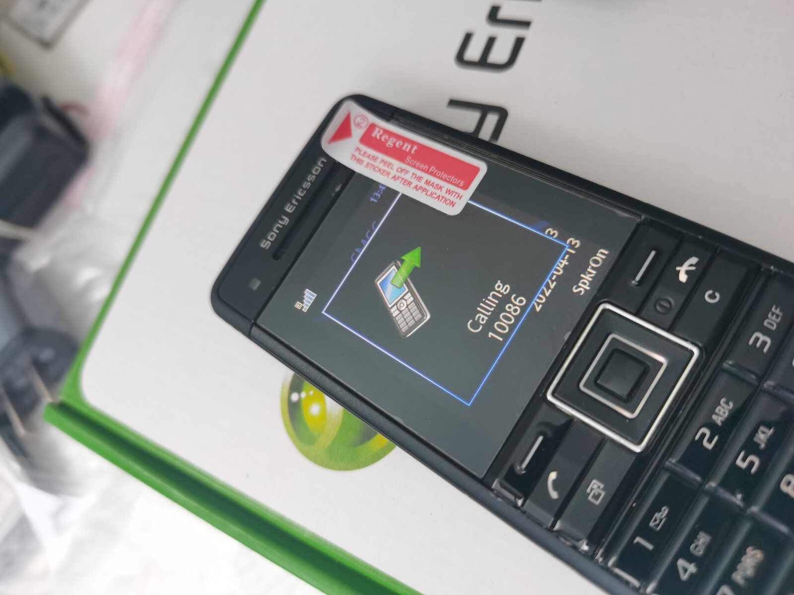 Sony Ericsson C902 - Swift black (Unlocked) Cellular Phone 160 MB - Image 8