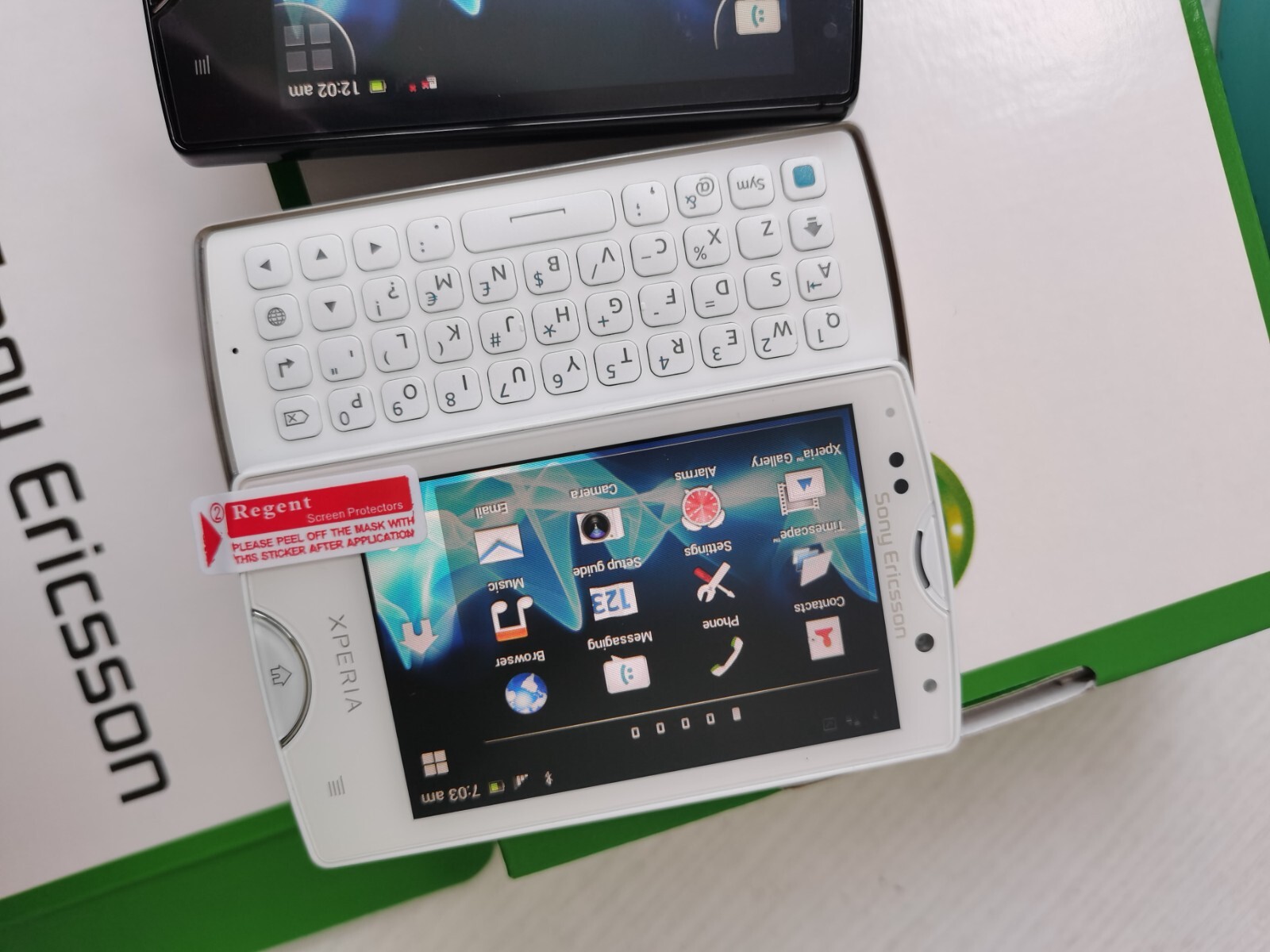 Sony Ericsson Xperia Mini Pro2 SK17i Slide Phone 3G WIFI Qwerty Keyboard Tmobile Color Black - Image 3
