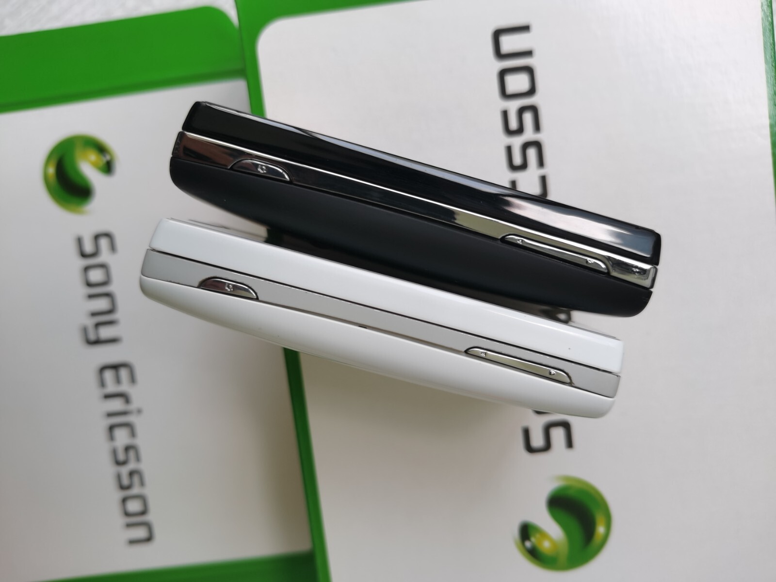 Sony Ericsson Xperia Mini Pro2 SK17i Slide Phone 3G WIFI Qwerty Keyboard Tmobile Color Black - Image 7