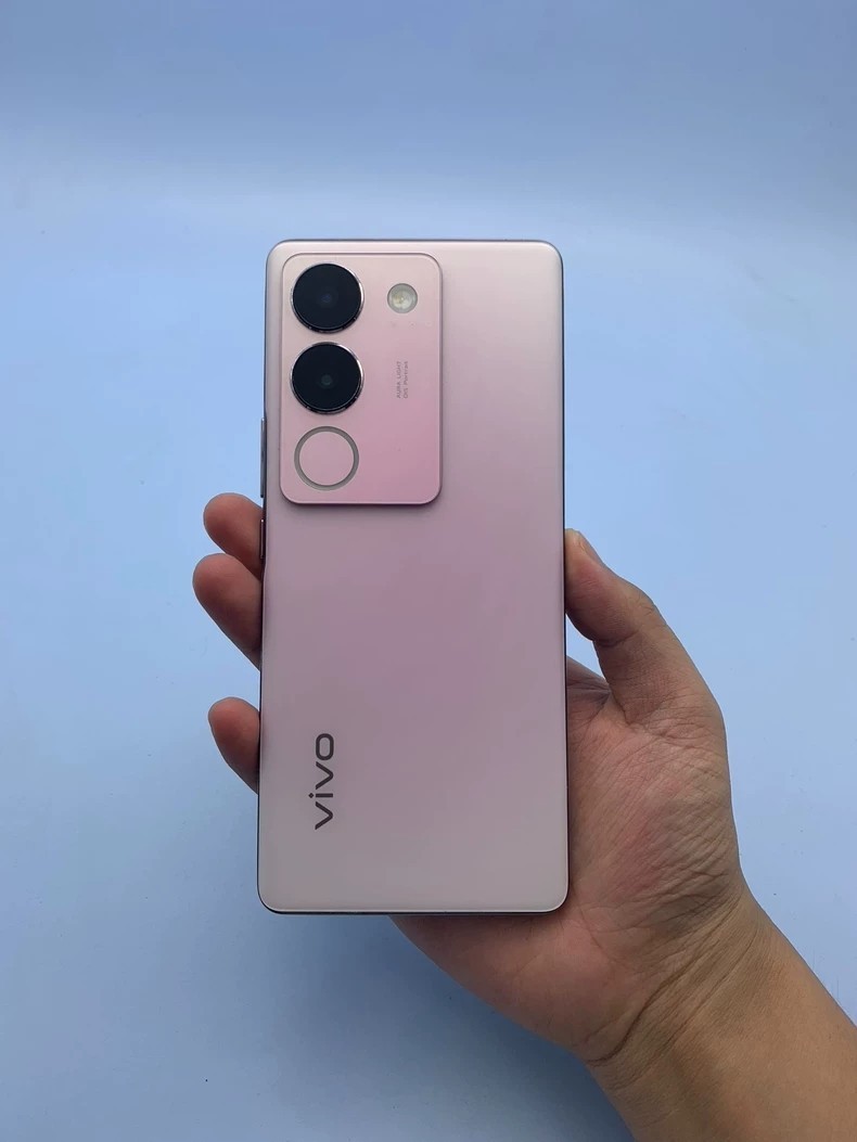 vivo S17t 6.78" 50MP Mediatek Dimensity 8050 Android 512GB 12GB RAM Unlocked storage 256GB 12GB RAM colors Random color - Image 2