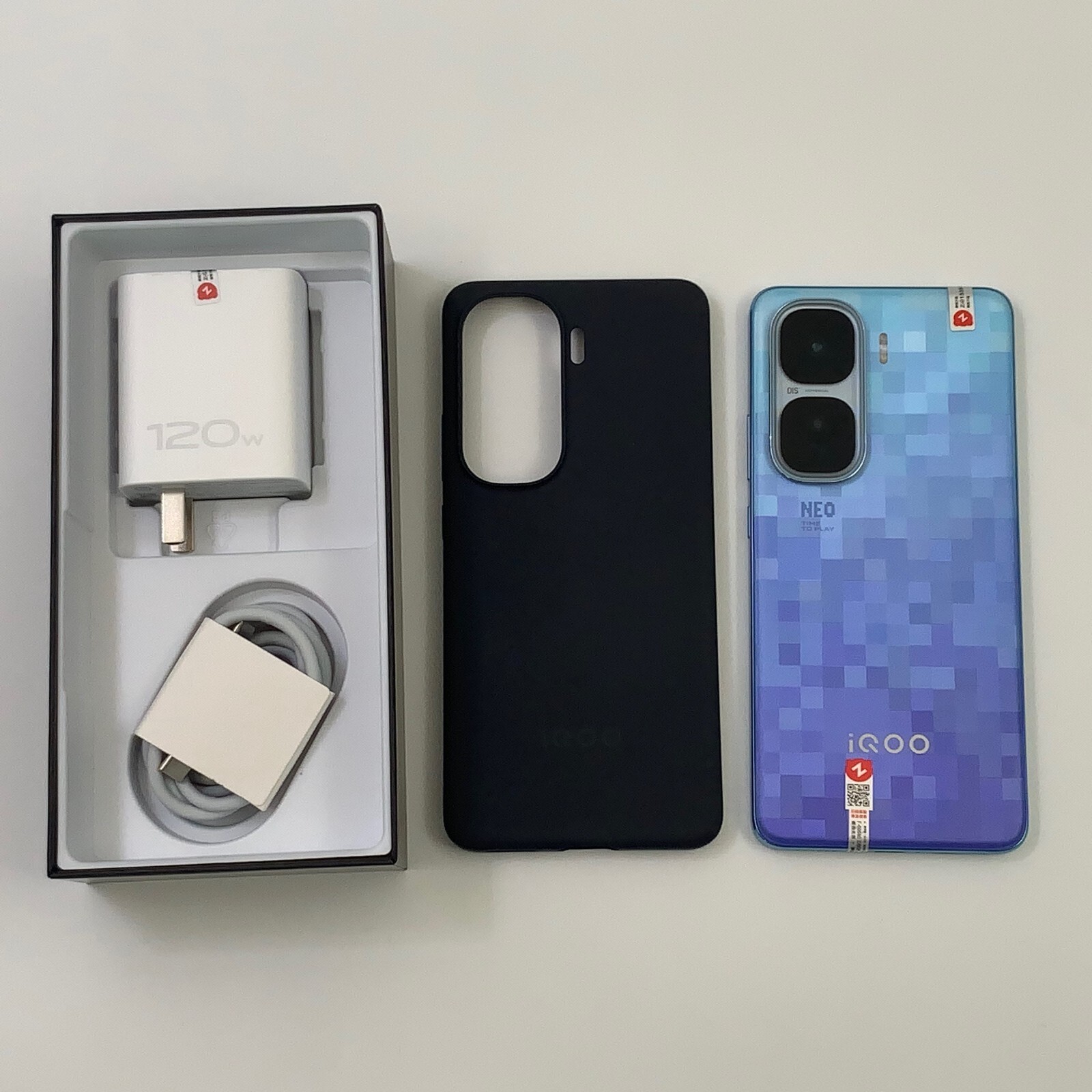 vivo iQOO Neo10 Pro+ 5G 6.82"50MP 6800mAh 256GB/512GB Snapdragon 8 Elite Android storage 12+256GB colors Random color - Image 11