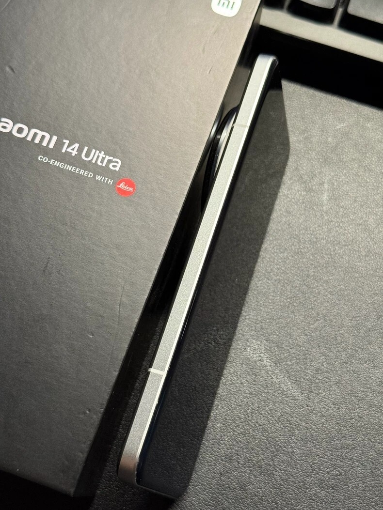 Xiaomi 14 Ultra 6.73" 512GB Snapdragon International version Unlocked Sealed Color Please note the color Storage Capacity 16GB+512GB - Image 4