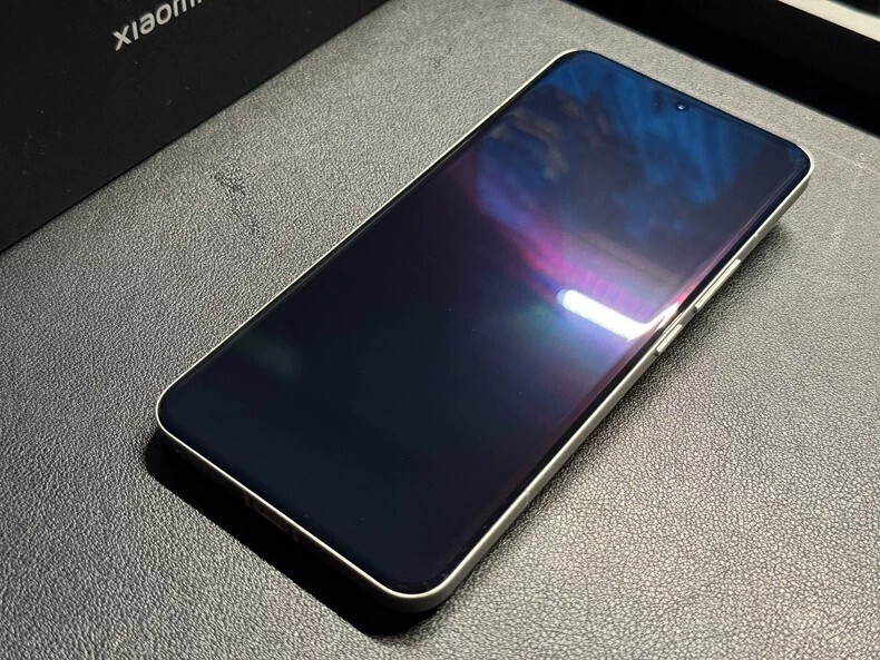 Xiaomi 14 Ultra 6.73" 512GB Snapdragon International version Unlocked Sealed Color Please note the color Storage Capacity 16GB+512GB - Image 7