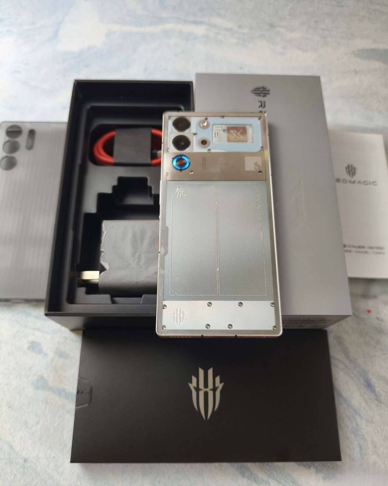 Global ZTE nubia RedMagic 10 pro+ 6.85'' 50.0 MP 16+512GB unlocked 7050mAh colors Black - Image 2