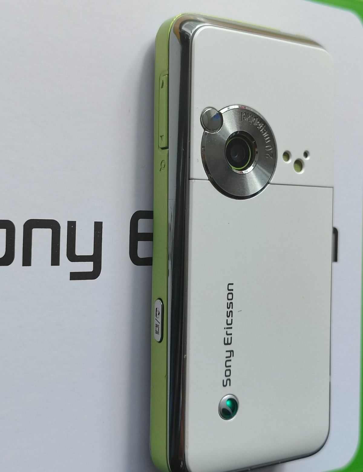 Original Unlocked Sony Ericsson K660 K660i 2G /3G HSDPA 2100 Mobile Phone 32 MB Battery 1*Battery Color White - Image 7