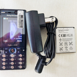 Sony Ericsson K810i unlocked 3G GSM Vintage 64 MB cell phone works very good