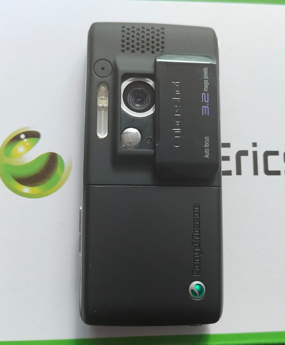 Working Sony Ericsson K790 K790i Fully UNLOCKED 2G Feature phone 2'' 3MP Battery 1*Battery Color Black - Image 4