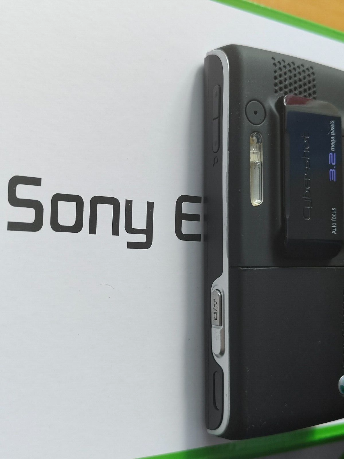 Working Sony Ericsson K790 K790i Fully UNLOCKED 2G Feature phone 2'' 3MP Battery 1*Battery Color Black - Image 6