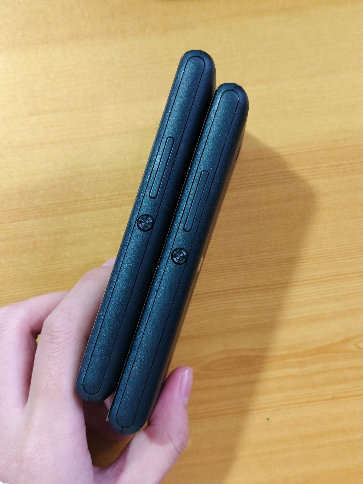 Sony Xperia E1 D2004, D2005 Unlocked Android 4.0in 512 MB Smartphone - Image 4