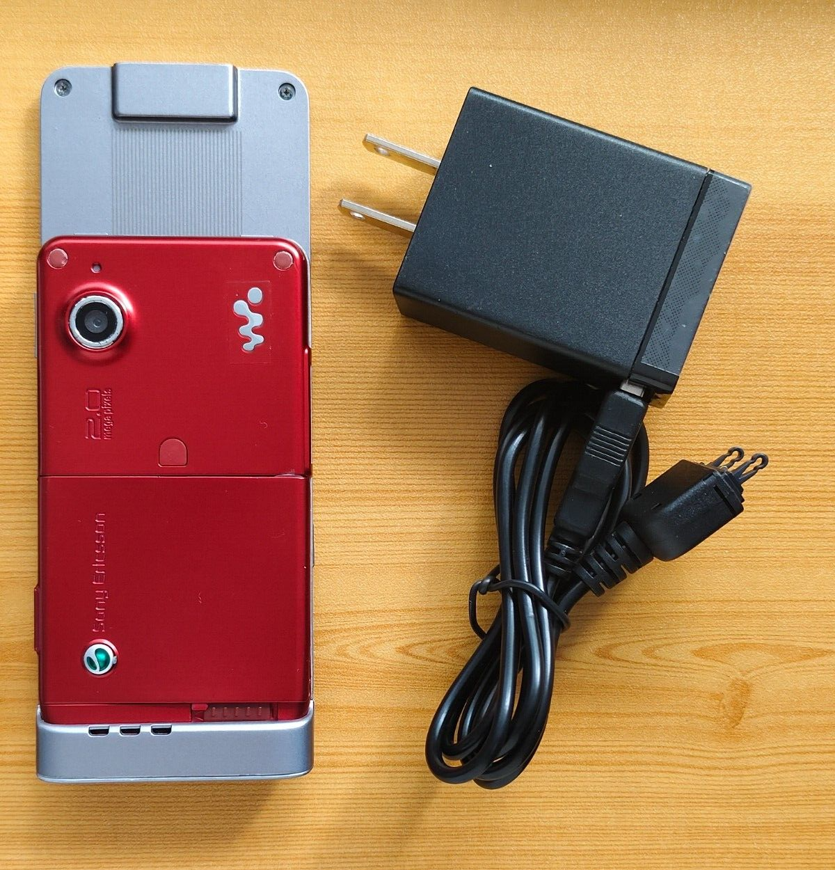 Sony Ericsson W910 W910i, Shinobu, W908, W908c 40MB Very Rare For Collectors Battery 1*Battery - Image 9