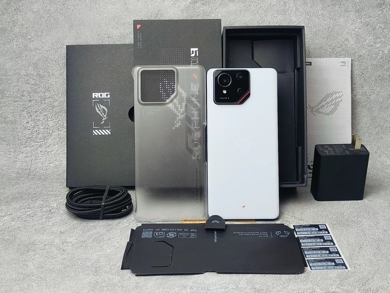 Asus ROG Phone 9 5G Qualcomm Snapdragon 8 Elite Android unlocked Game phone storage 512GB 12GB RAM colors Storm White