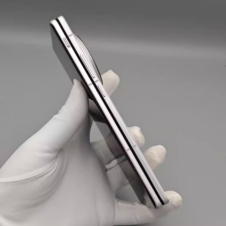 vivo X Fold3 Pro 5G Foldable 8.03" 50MP Google Snapdragon 8 Gen 3 5700mAh Storage 12+256GB Color Random color - Image 3