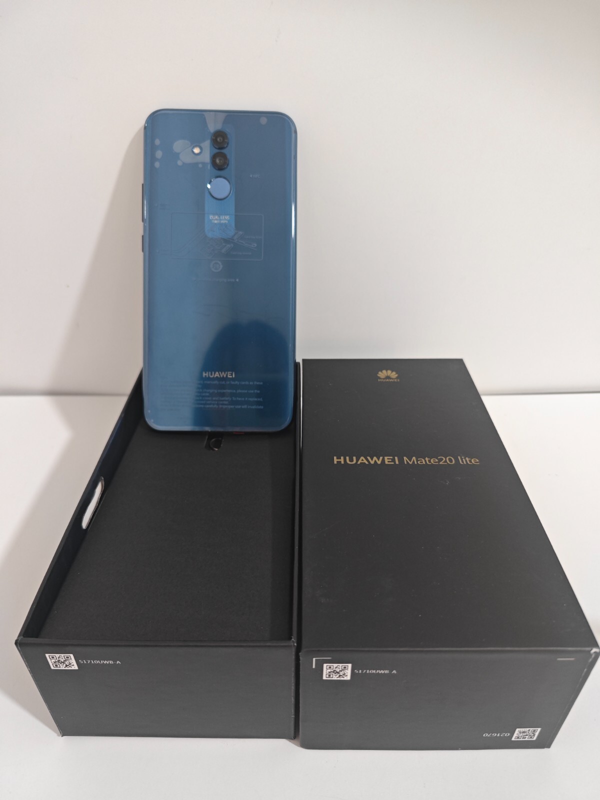 Huawei mate 20 lite 64GB Unlocked google play (Global) Android all colors Sealed - Image 7