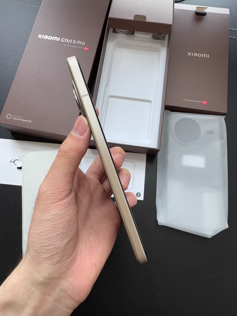 Xiaomi Civi 5 Pro Android 15 16GB+512GB 5G Google -(unlocked) Color Brown storage 12GB+256GB