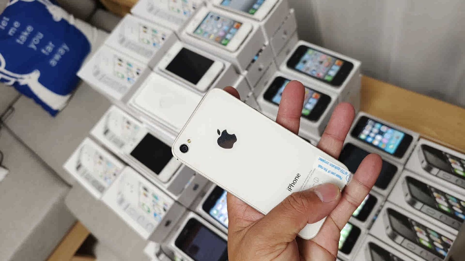 π± Apple iPhone 4 4s 8/16/32GB - Unlocked Grade A Condition IOS smartphone π± Model Apple iPhone 4s Storage Capacity 32 GB - Image 2