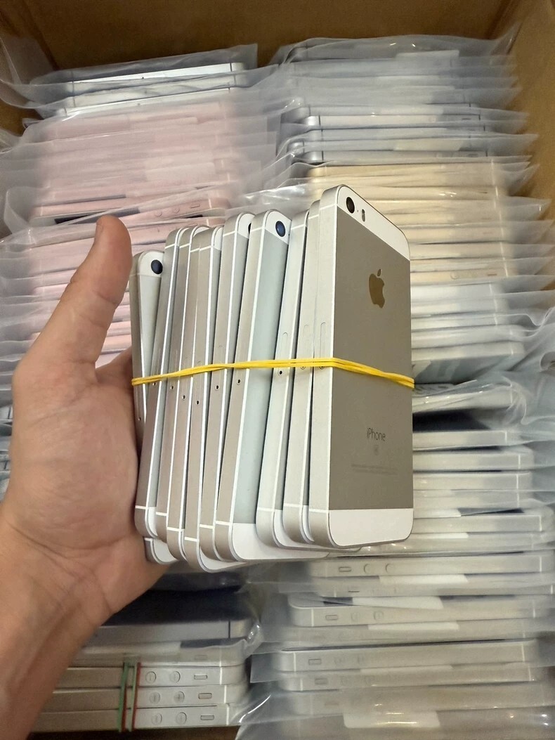 Apple iPhone SE 1st 128GB All colors Unlocked IOS15 Free shipping Storage Capacity 128G Colors Rose Gold - Image 5
