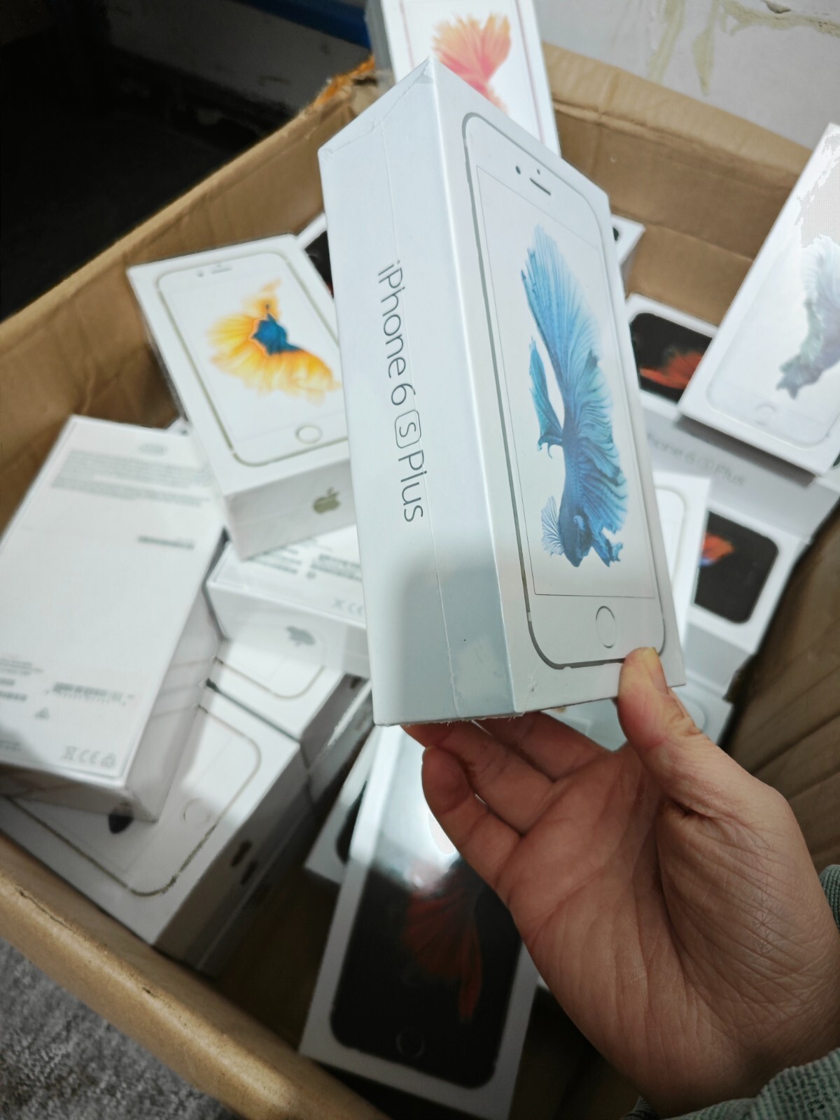 Apple iPhone 6S/6S Plus 6P 64GB IOS15 Smartphone Sealed Storage 64GB Color Random colors Model Number 6s - Image 6