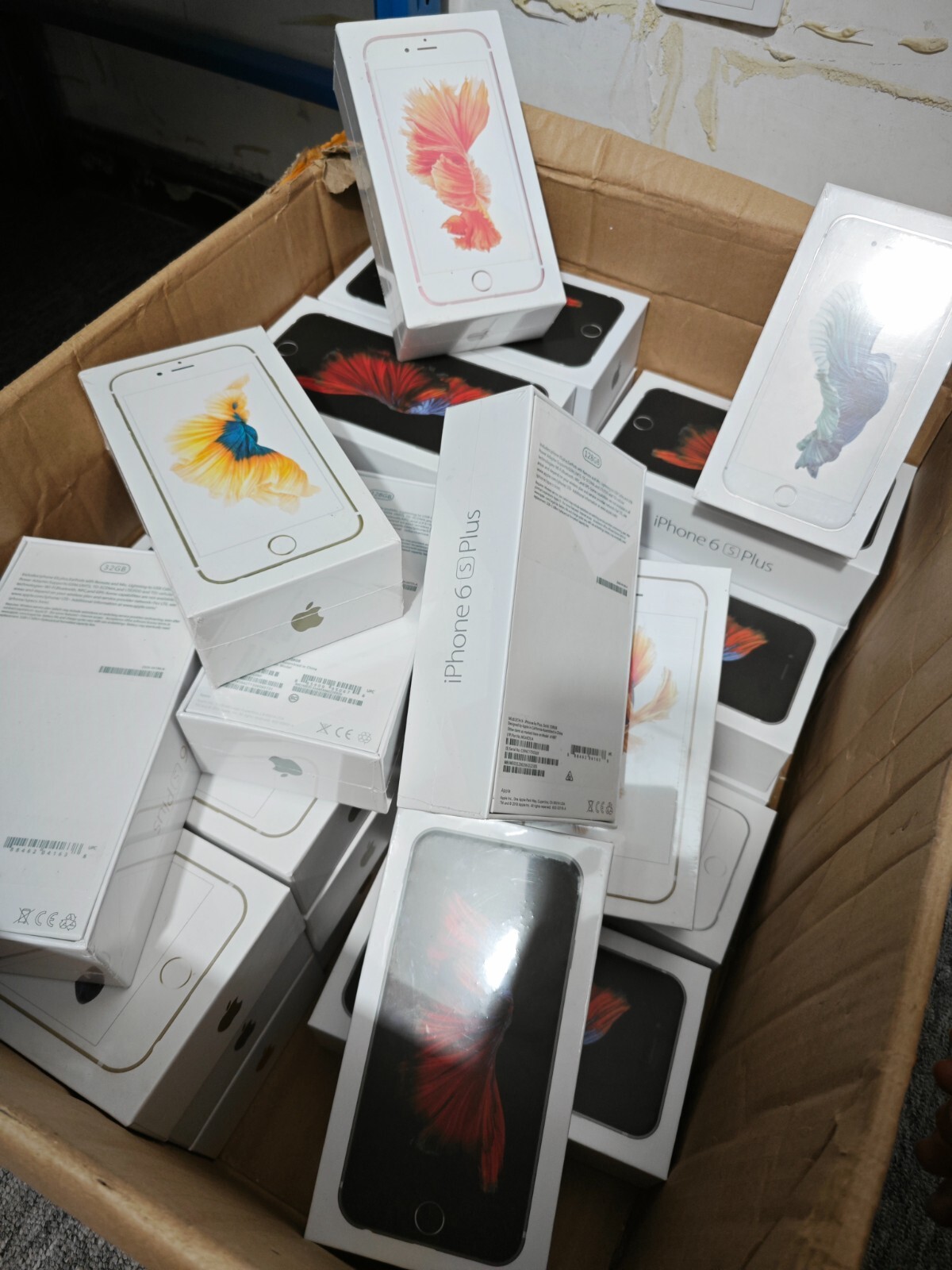 Apple iPhone 6S/6S Plus 6P 64GB IOS15 Smartphone Sealed Storage 64GB Color Random colors Model Number 6s - Image 7