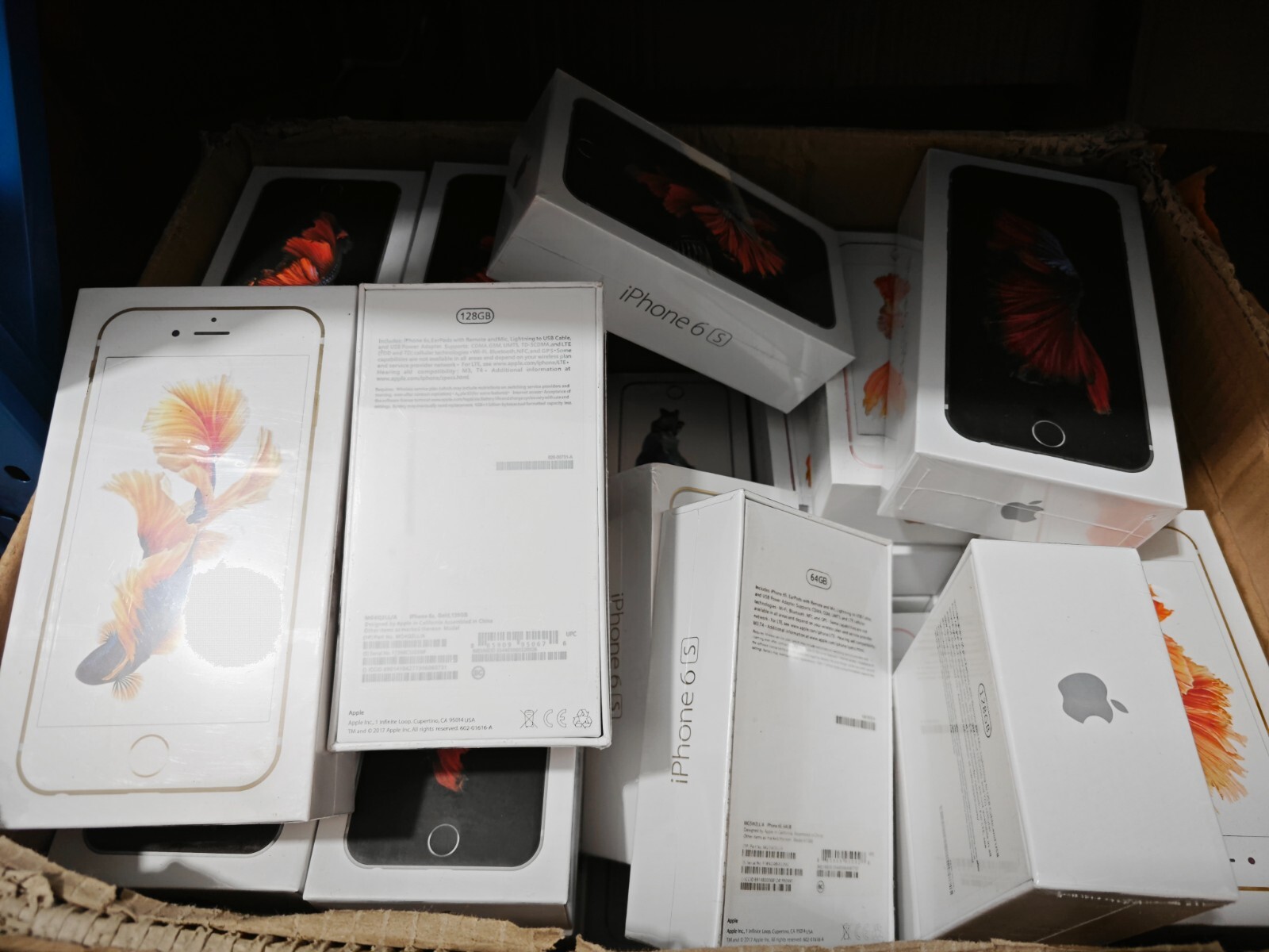 Apple iPhone 6S/6S Plus 6P 64GB IOS15 Smartphone Sealed Storage 64GB Color Random colors Model Number 6s - Image 16
