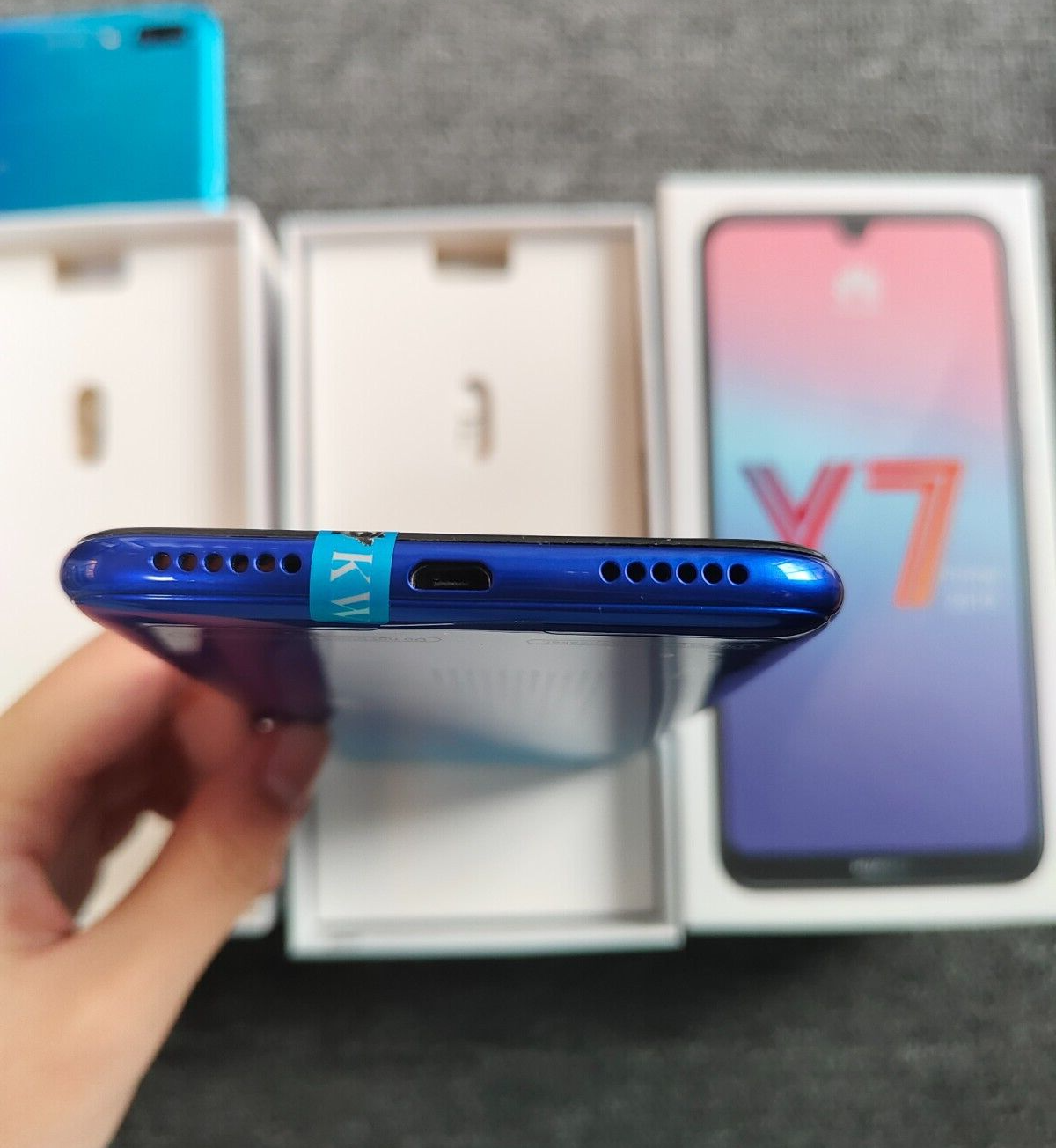 Huawei Y7 Prime 2019 6.26" 13MP 4GB+128GB Unlocked (Global) Android Google Play Color Red - Image 6