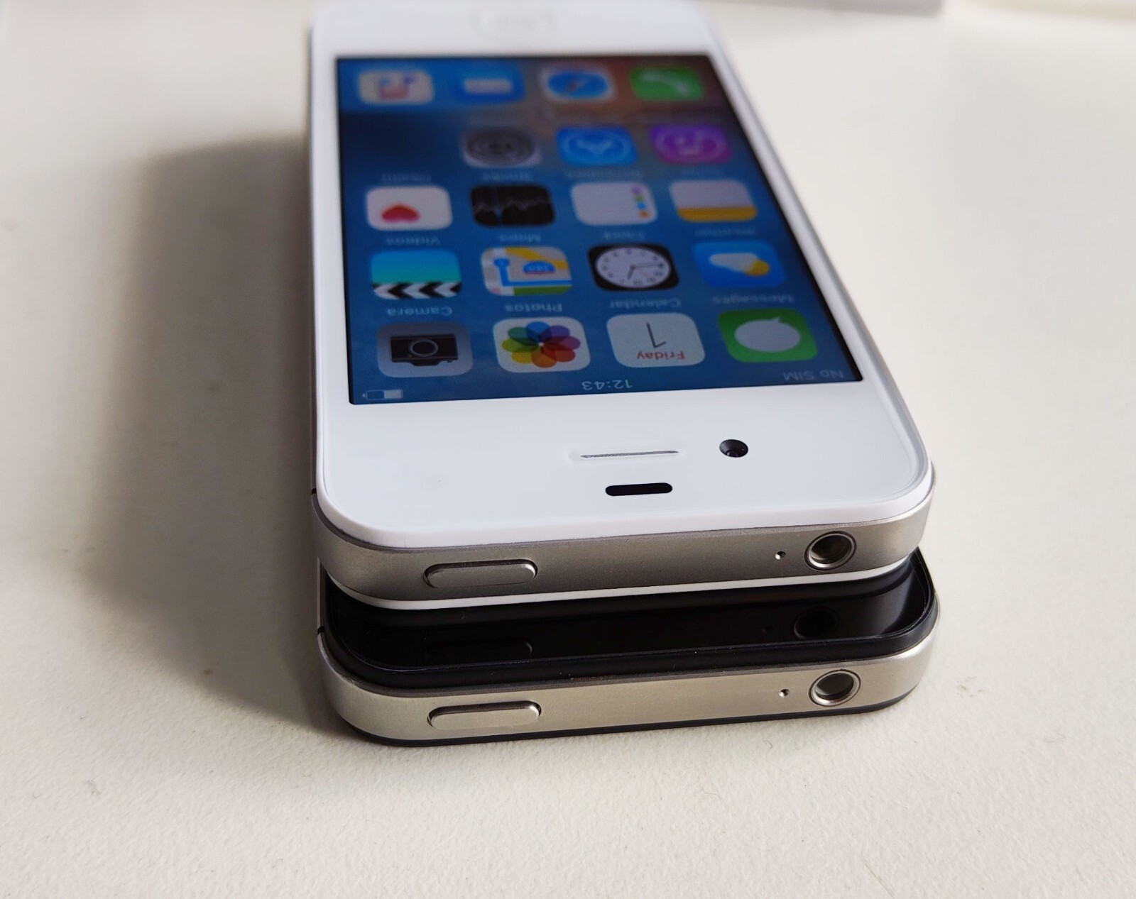 📱 Apple iPhone 4 4S 8/16/32GB - Unlocked Used Full function mobile phone IOS📱 Model Apple iPhone 4s Storage Capacity 32 GB - Image 12