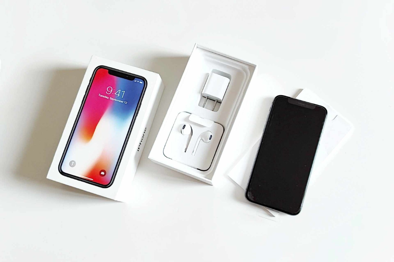 Apple iPhone X - 256 GB - Space Gray (Unlocked) - Image 6